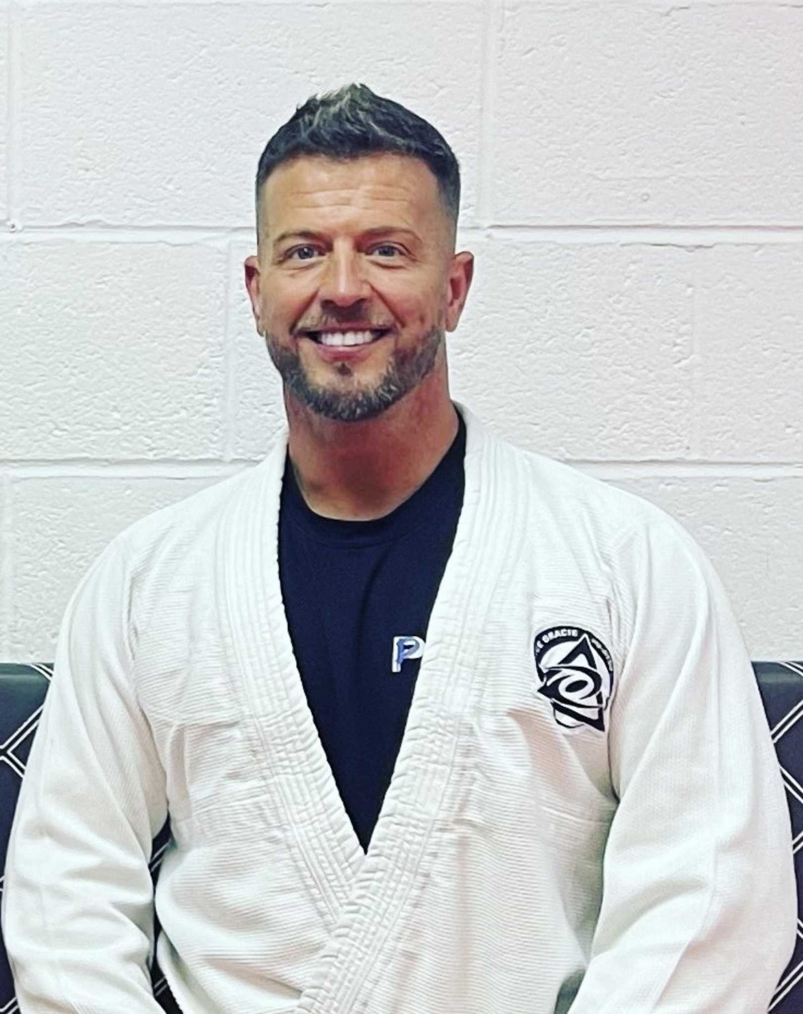 CHRIS PRITCHARD — 7TH DAN & ROYCE GRACIE BJJ BLACK BELT LEADING MARTIAL ARTS IN CAERNARFON - Instructors