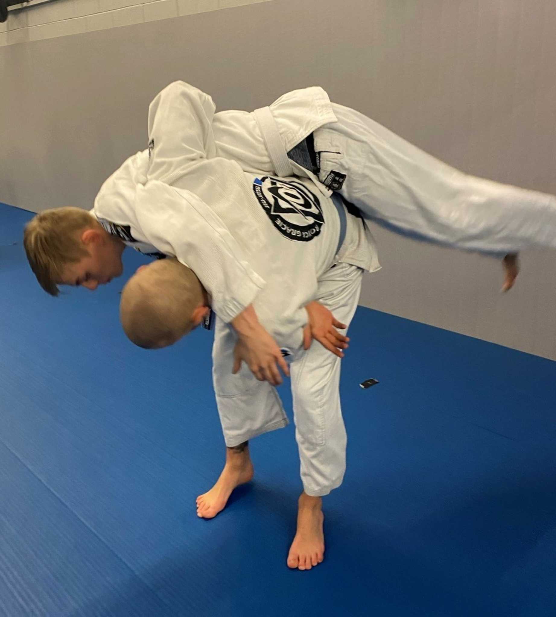 BRAZILIAN JIU-JITSU CLASSES IN LLANFAIRFECHAN